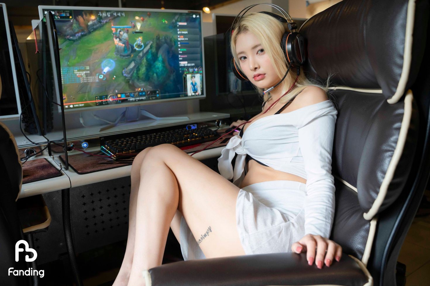 Fanding 韩国美少女模特性感写真 PC Yeon (30)
