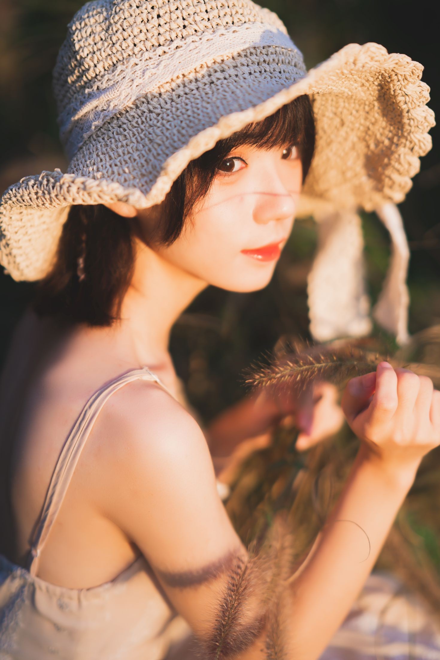 YITUYU艺图语模特唯美写真贩卖黄昏期花柒Hana (16)